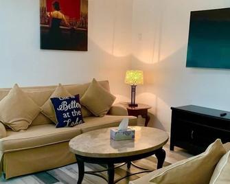 Tampa Lakehouse - Tampa - Sala de estar