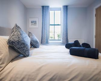 Ocean Cabins No. 4 @ The Square - Saundersfoot - Saundersfoot - Bedroom