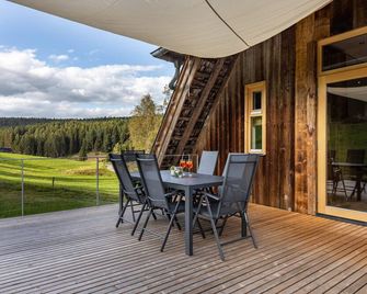 Apartment Hiesle - Sankt Georgen im Schwarzwald - Balcon