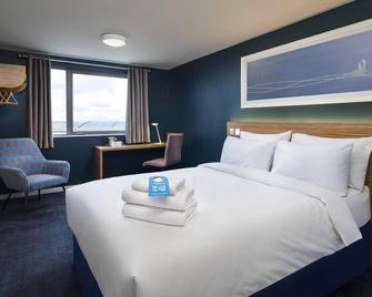 Travelodge Caterham Whyteleafe - Caterham - Habitación