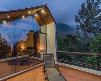 Villas Jucanya Super Higienizadas - Panajachel - Balcón