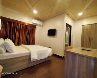 Power Mike Guest House - Abuja - Outdoor view