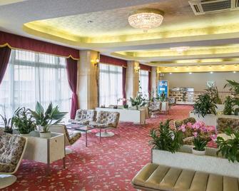 Riverside Hotel Shoei - קוצ'י - לובי