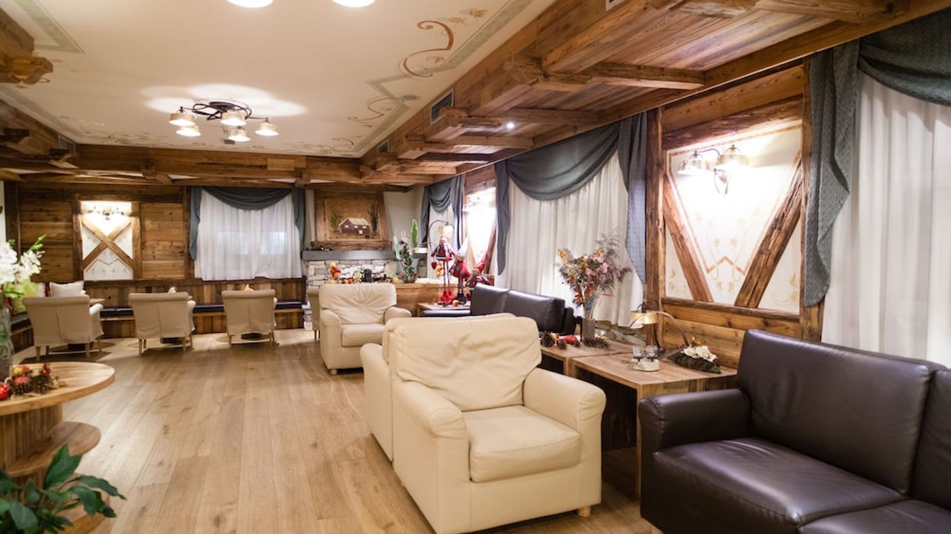 Alpholiday Dolomiti Wellness & Family Hotel