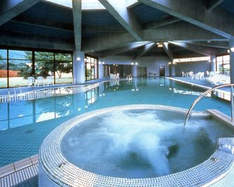 Yakushima Iwasaki Hotel - Yakushima - Pool