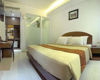 Kenari Asri Hotel - Kudus - Habitación