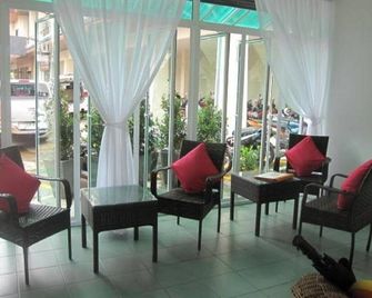 Hacienda Phuket, Patong - Patong - Ingresso