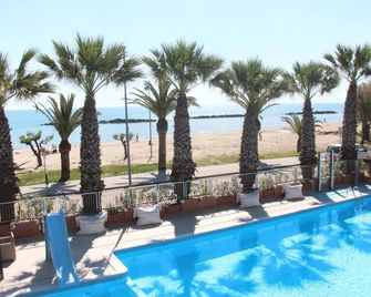 Villaggio Camping Duca Amedeo - Martinsicuro