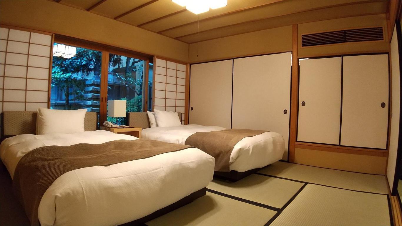 あたみ石亭
