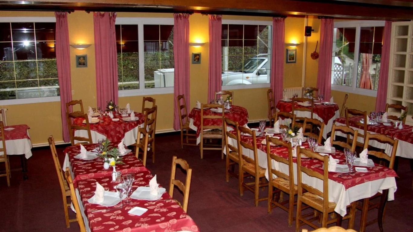 Logis Hotel Restaurant Du Commerce