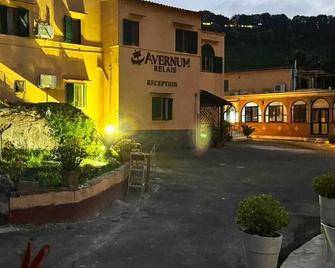 Avernum Relais Hotel e Ristorante - Pozzuoli - Gebouw