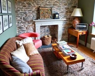Raceside Farm - Millom - Living room
