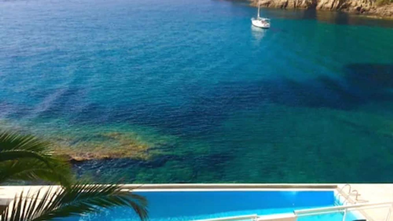 Hotel La Calanque