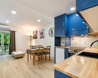 Liberdade 546 Family Apartment By Sé Apartamentos - Braga - Kitchen
