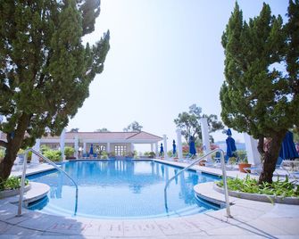 Grand Coloane Resort - Macau - Piscina
