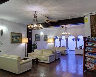 El Cid - סיטגס - טרקלין