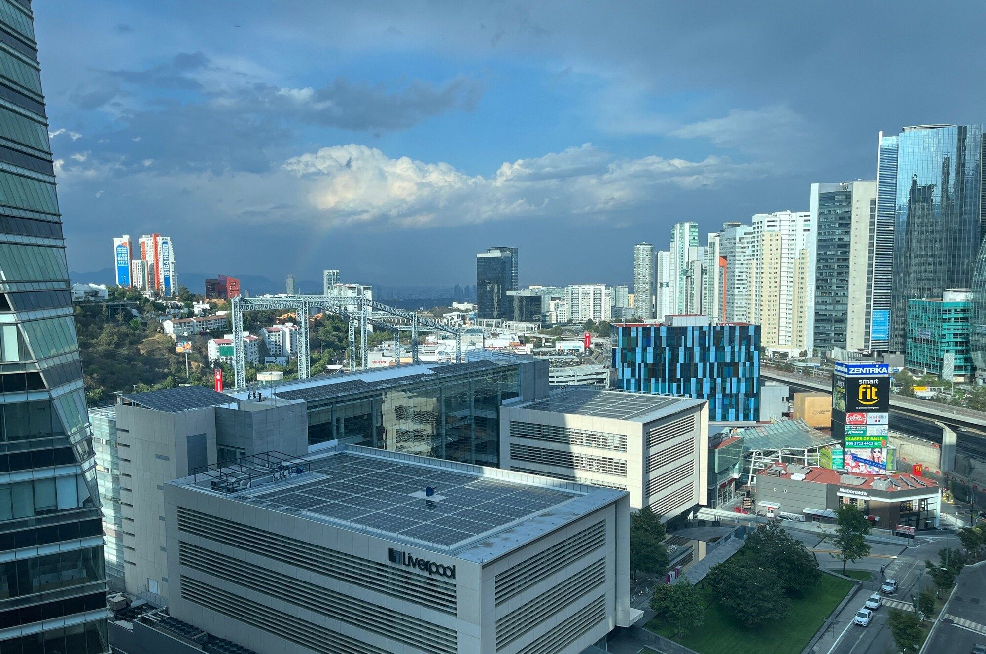 Stadia Suites Mexico City Santa Fe thumbnail 2