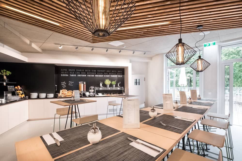 Airbase Hotel - Kalsdorf bei Graz - Restaurante