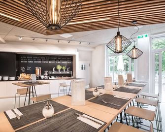 Airbase Hotel - Kalsdorf bei Graz - Restaurante