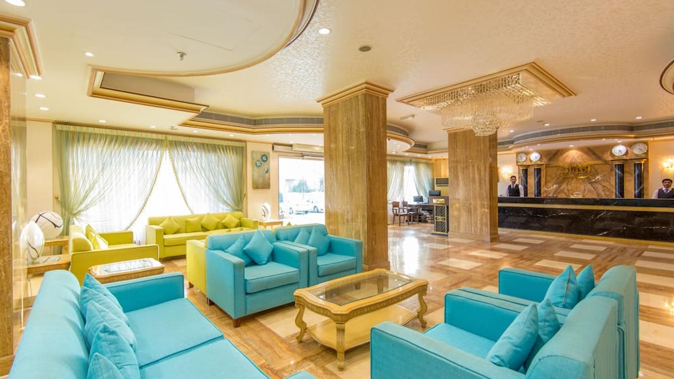 فندق أمواج الدولي