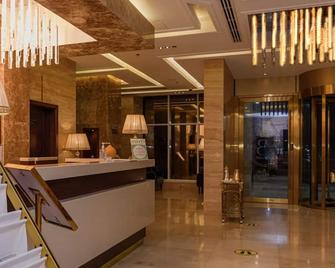 Bristol Hotel Salalah - Salalah - Front desk