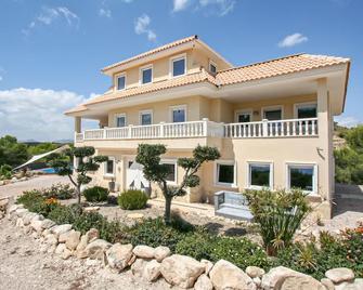Modern and cozy apartment with beautiful pool area. - Orihuela - Bygning