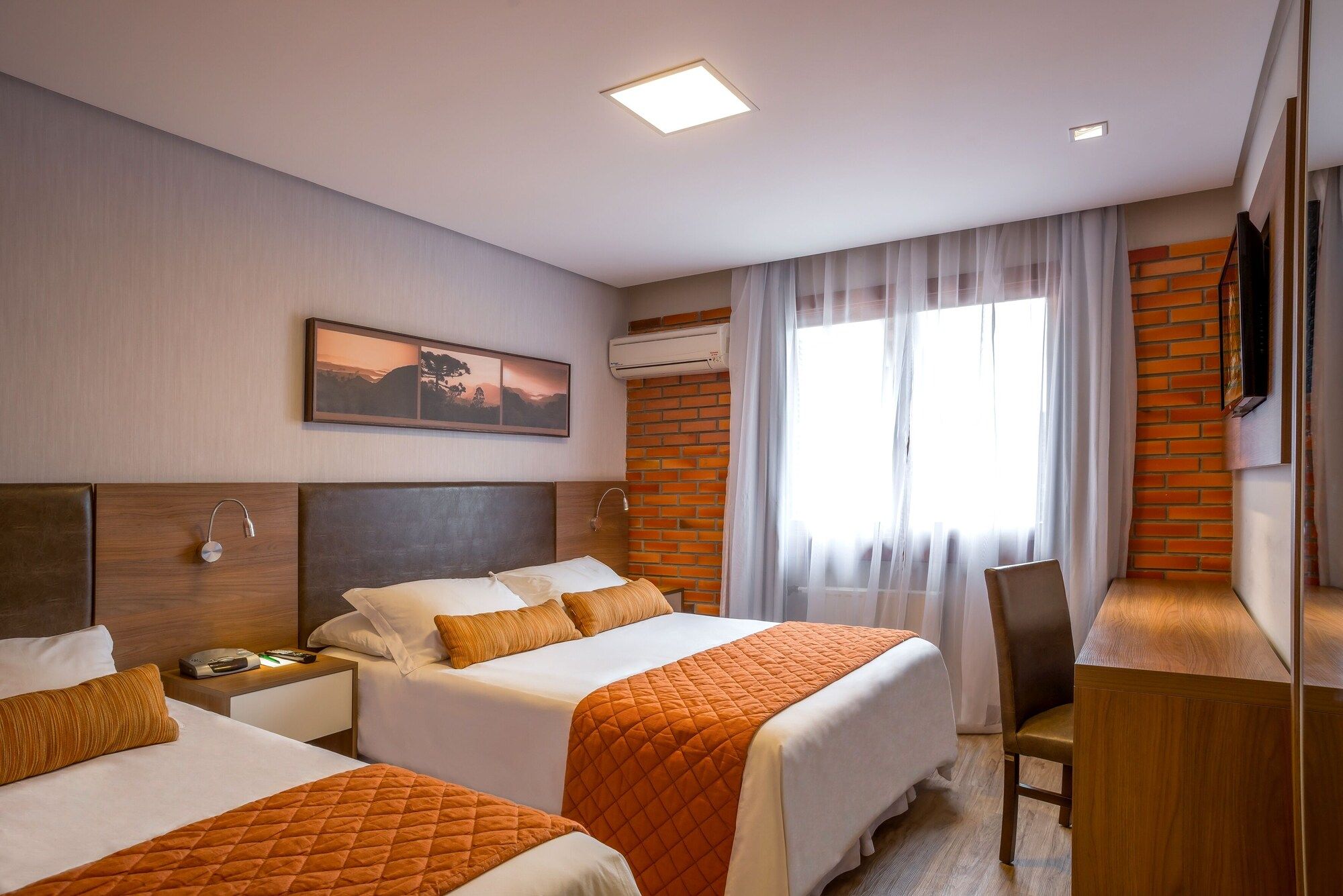 Hotel Laghetto Gramado - גרמאדו