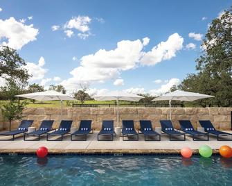 Parcblu - Fredericksburg - Pool