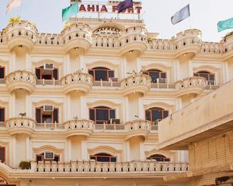 Hotel Bahia Fort - Bathinda - Edificio