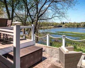 Riverview Lodge Master Suite - Pulaski - Balkon