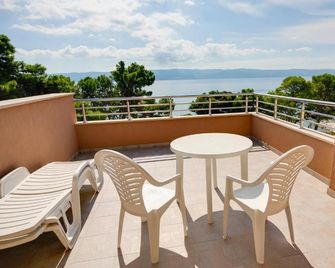 Pansion Dalmacija - Omiš - Balkon