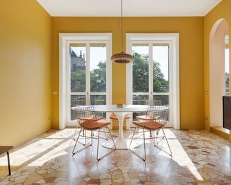 Brera Apartments in Porta Ticinese - Мілан - Їдальня