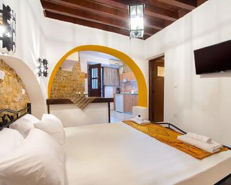 Muses-Old Town - Rhodes - Bedroom