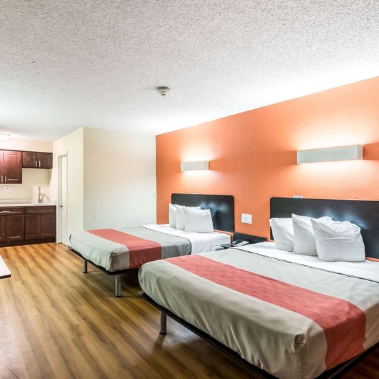 Bedroom view of Motel 6 New Brunswick