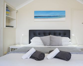 Sunny self contained LOFT near Bondi - North Bondi - Habitación