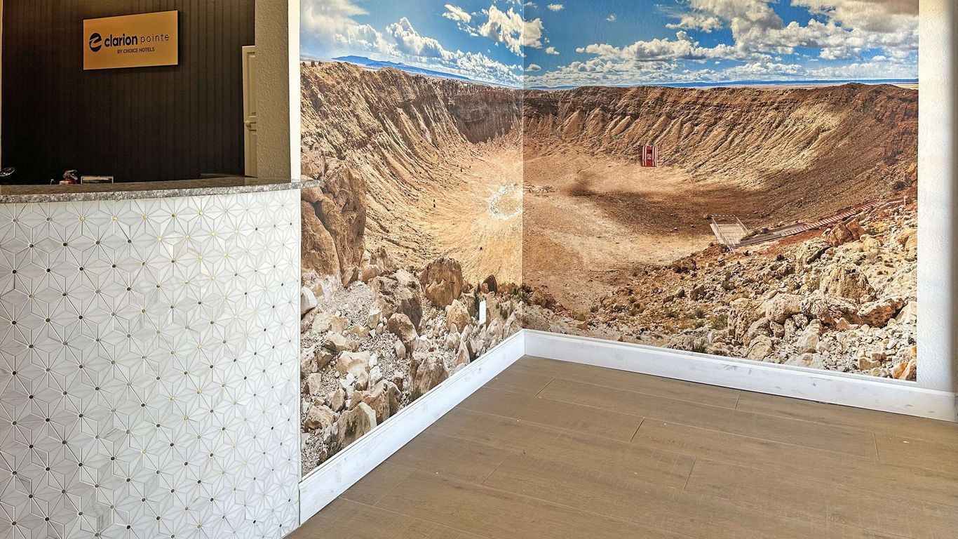 Clarion Pointe Winslow I-40