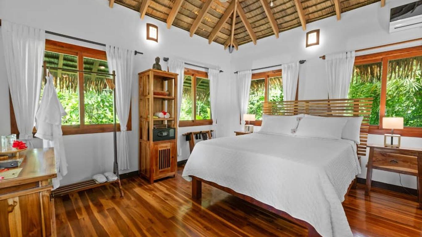 Copa De Arbol Beach & Rainforest Resort