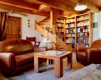 Comtoise family house - Lure - Living room