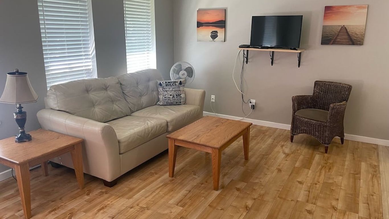 Cedar Grove Motel and Cabins