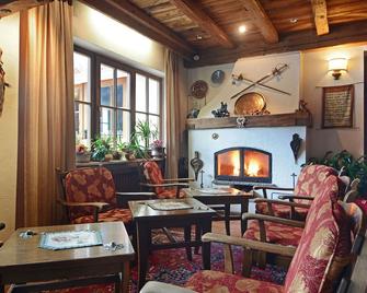 Hotel Dolomites Inn - Canazei - Lounge