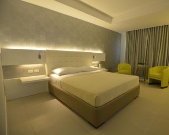 Diversion 21 Hotel - Iloilo City