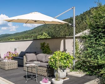 Gasthaus Linde - Hofstetten - Patio