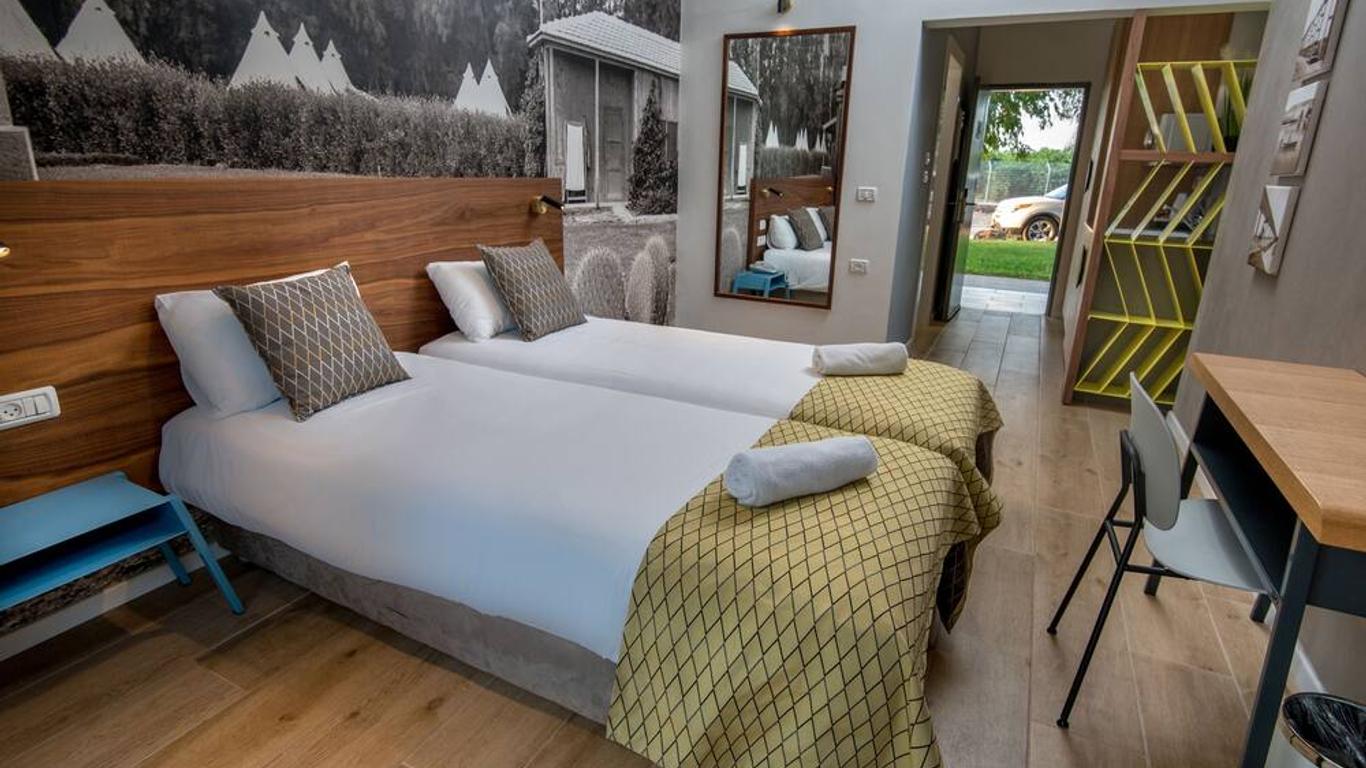 ديغانيا بت كيبوتس كونتري لودجينغ