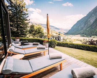 Nationalpark Lodge Grossglockner - הייליגנבלוט - פטיו