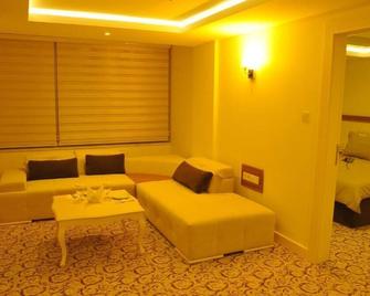 Hotel Izgi Turhan - Batman - Salon