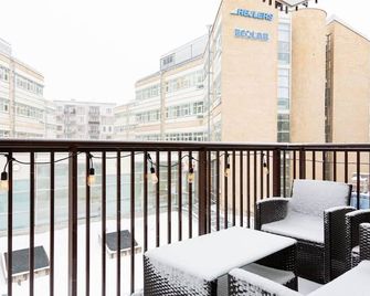 Modern Scandinavian Home in Stockholm - Stockholm - Ban công