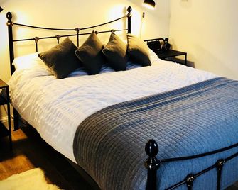 The Old Dairy cottage in West Chiltington, West Sussex - Pulborough - Bedroom