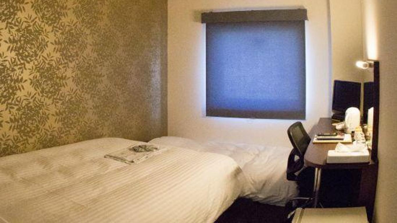 Kudamatsu Station Hotel