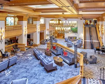 Maximilian Grand Hotel - Bad Griesbach - Лоббі