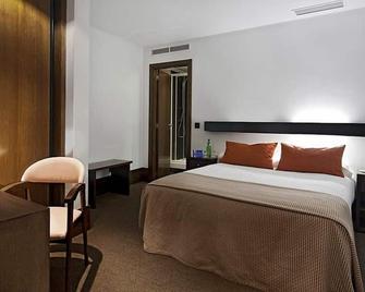 Hotel Domus Plaza Zocodover - Toledo - Bedroom